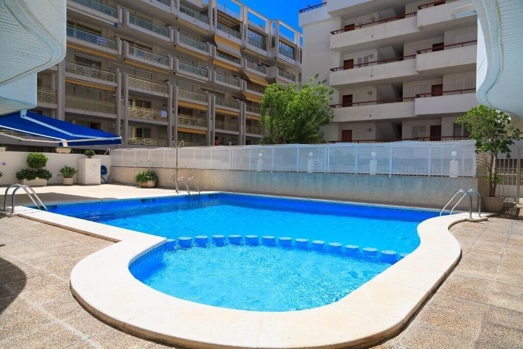 Готель Ruiseno Apart 3*
