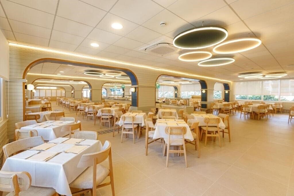Фотография Ponient Marinada Aparthotel by Portaventura World 2*