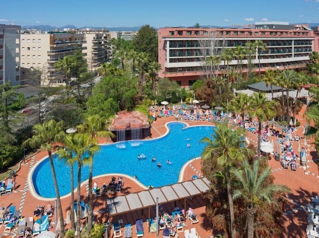 Фотография H10 Salauris Palace 4*