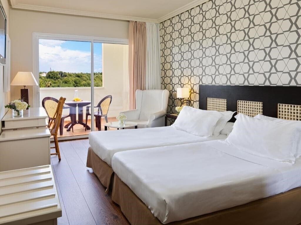 Изображение H10 Salauris Palace 4*