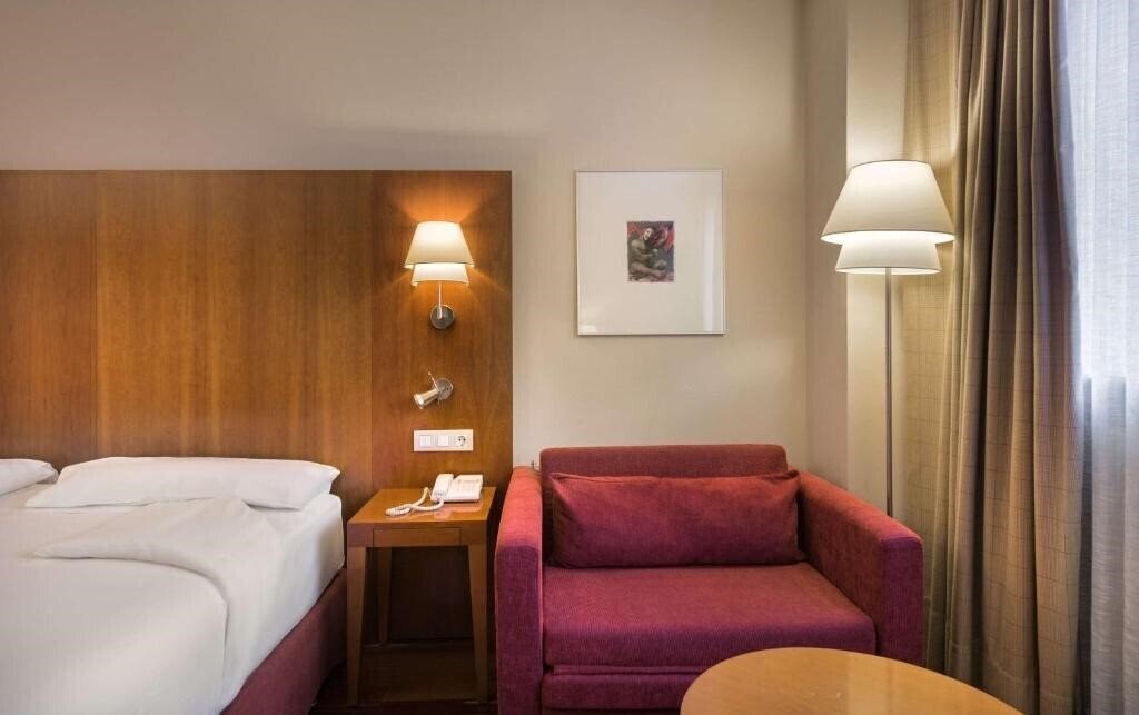 Готель Nh Zamora Palacio Del Duero 4*
