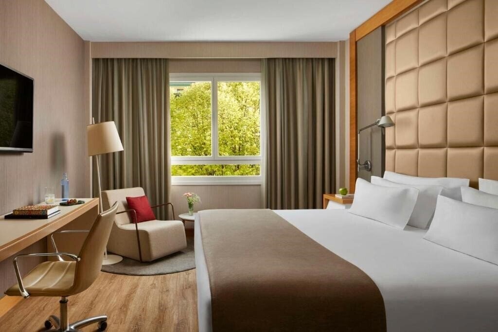 Фото Nh San Sebastian Aranzazu 4*