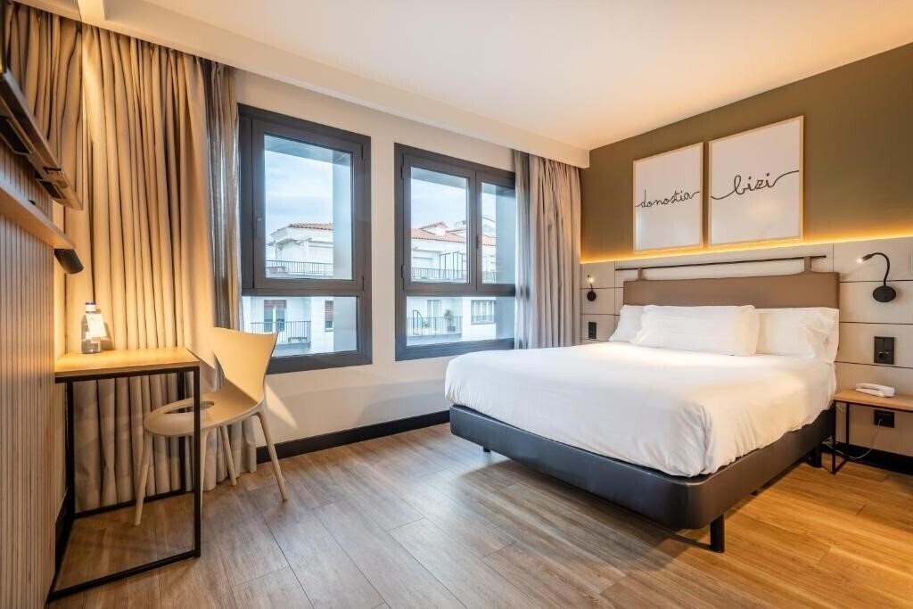 Отель Leonardo Boutique 2*