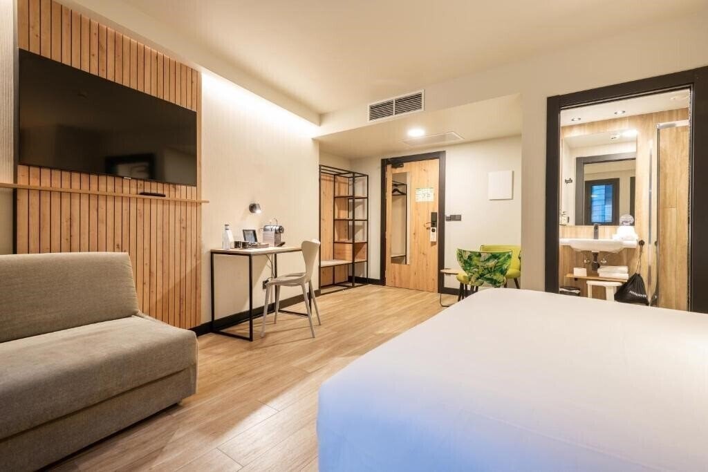 Картинка Leonardo Boutique 2*