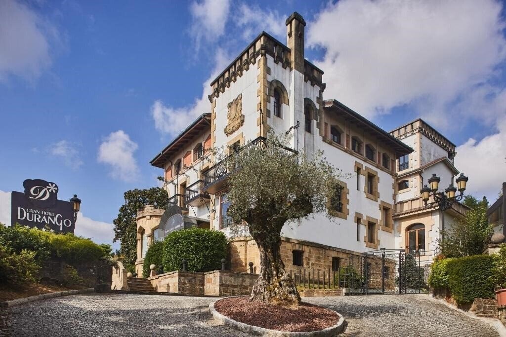 Изображение Silken Gran Hotel Durango 4*