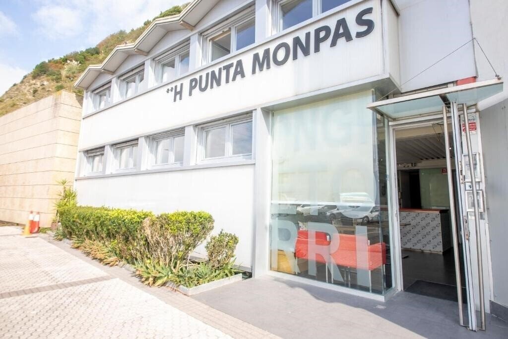Картинка Punta Monpas 2*