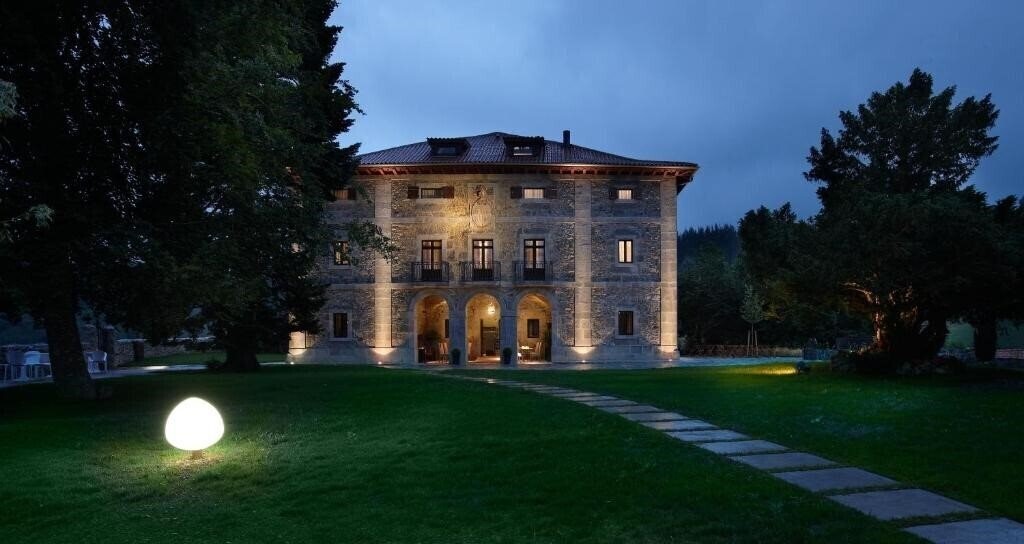 Готель Iriarte Jauregia Hotel 4*