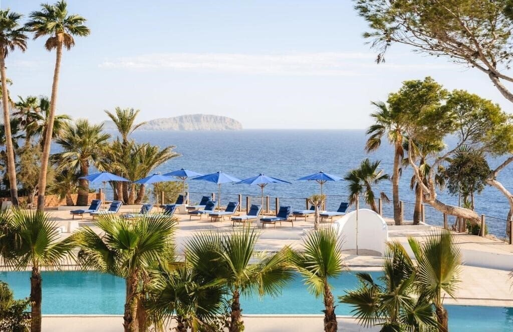 Отель Apartments Azuline Club Punta Arabi 2*