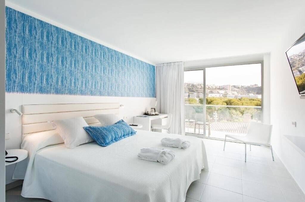 Изображение Reverence Life Hotel (Adults Only +16 Y.O.) (ex. Senses Santa Ponsa) 4*