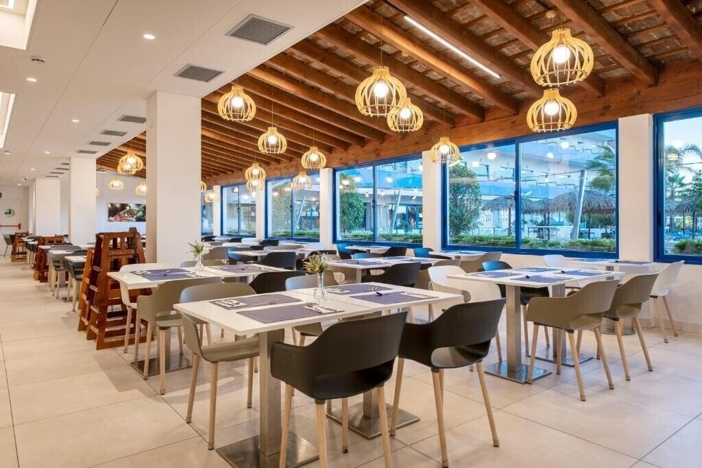 Картинка Tahiti Playa Hotel & Suites 4*