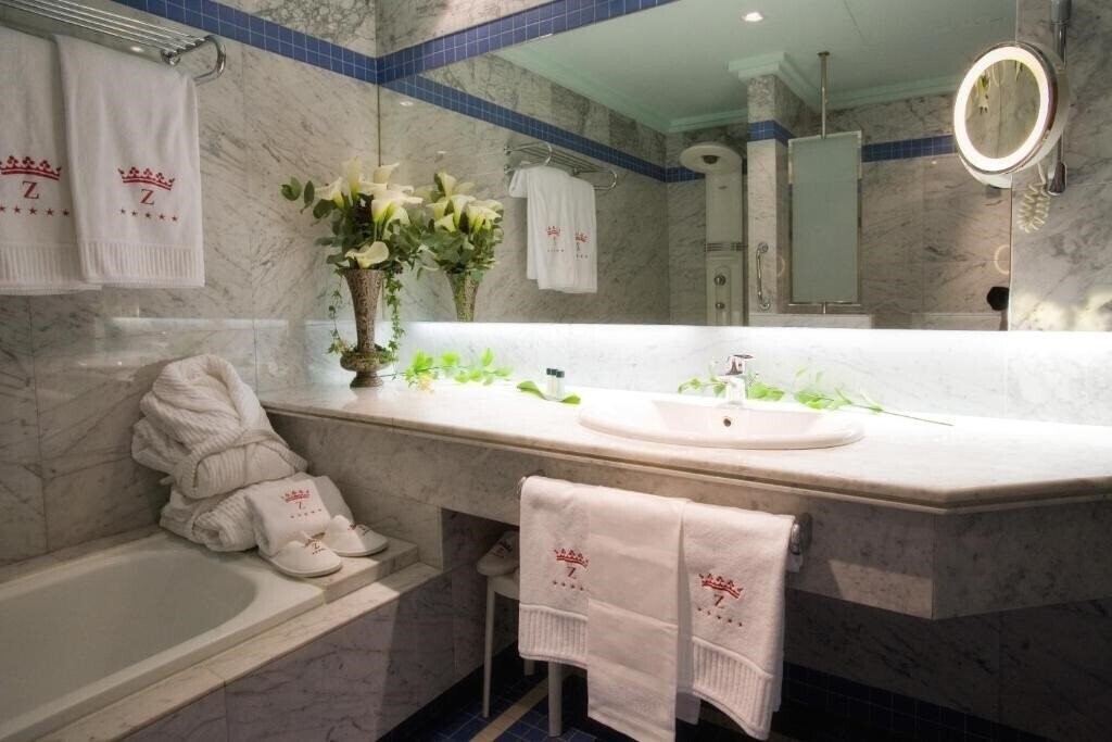 Фотографія Palafox 5*