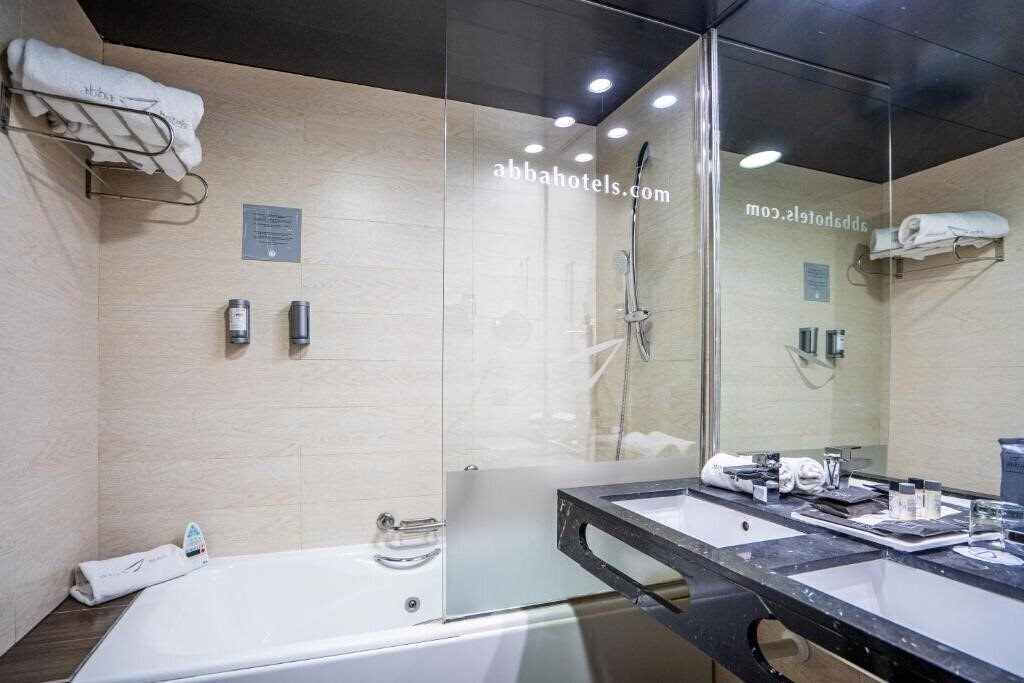 Фото ABBA Huesca 4*