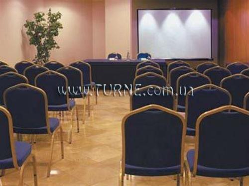 Отель Hesperia Zaragoza 3*