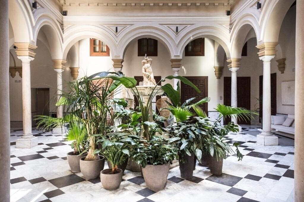 Фотографія Palacio De Villapanes 5*