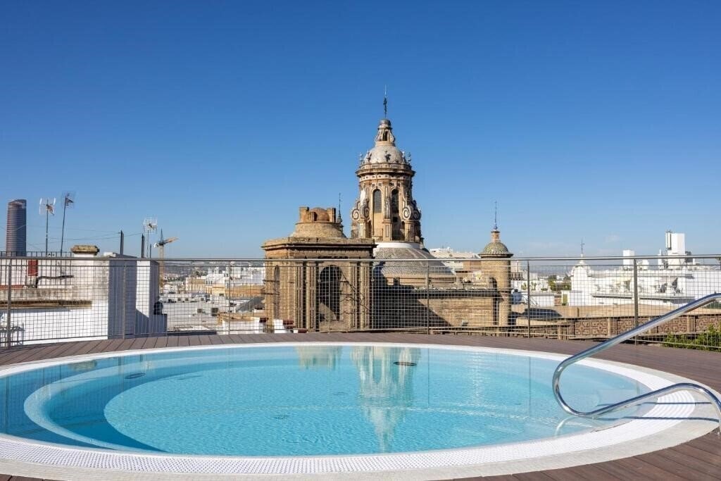 Готель ABBA Triana 4*