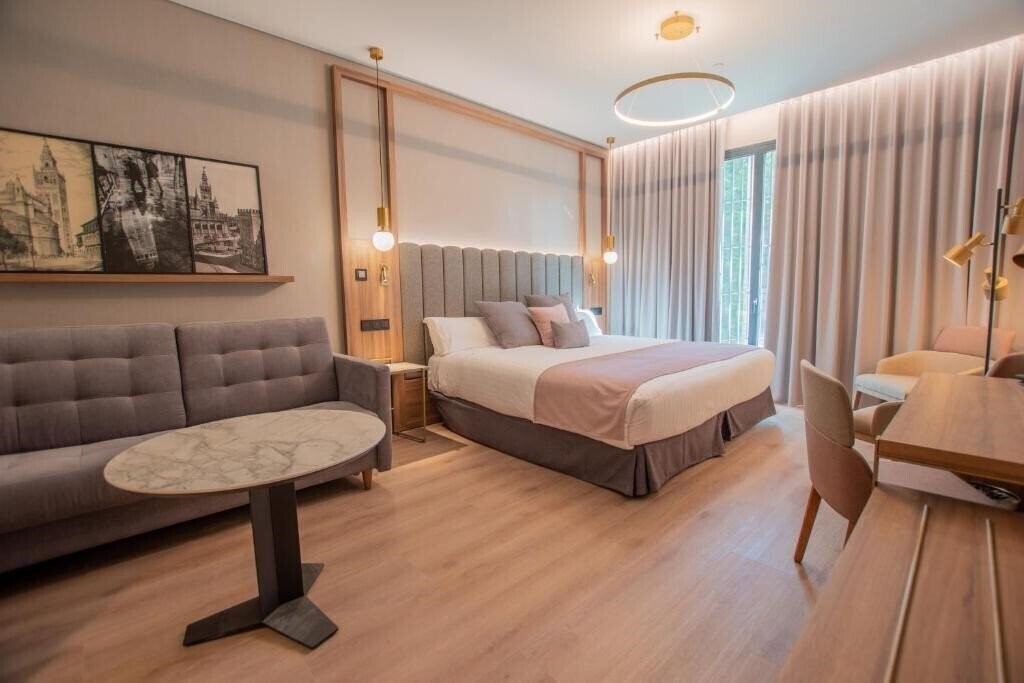 Картинка Giralda 4*