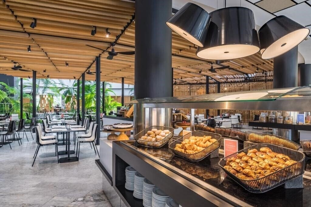 Фотографія Barcelo Renacimiento 5*