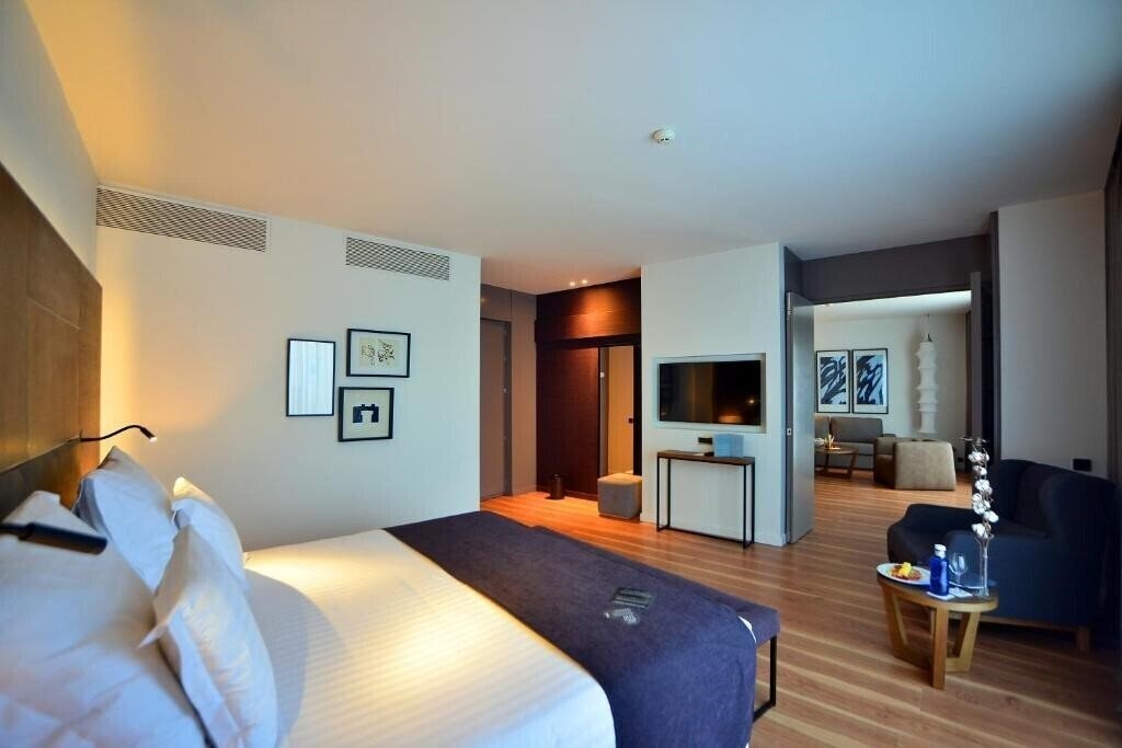 Зображення Barcelo Renacimiento 5*