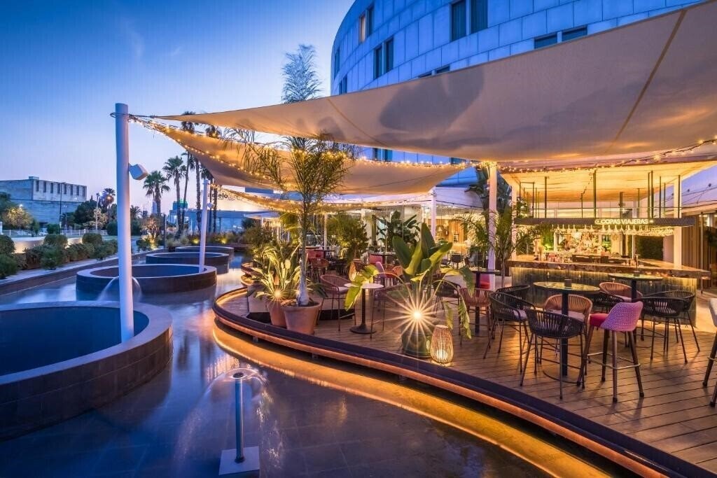 Картинка Barcelo Renacimiento 5*
