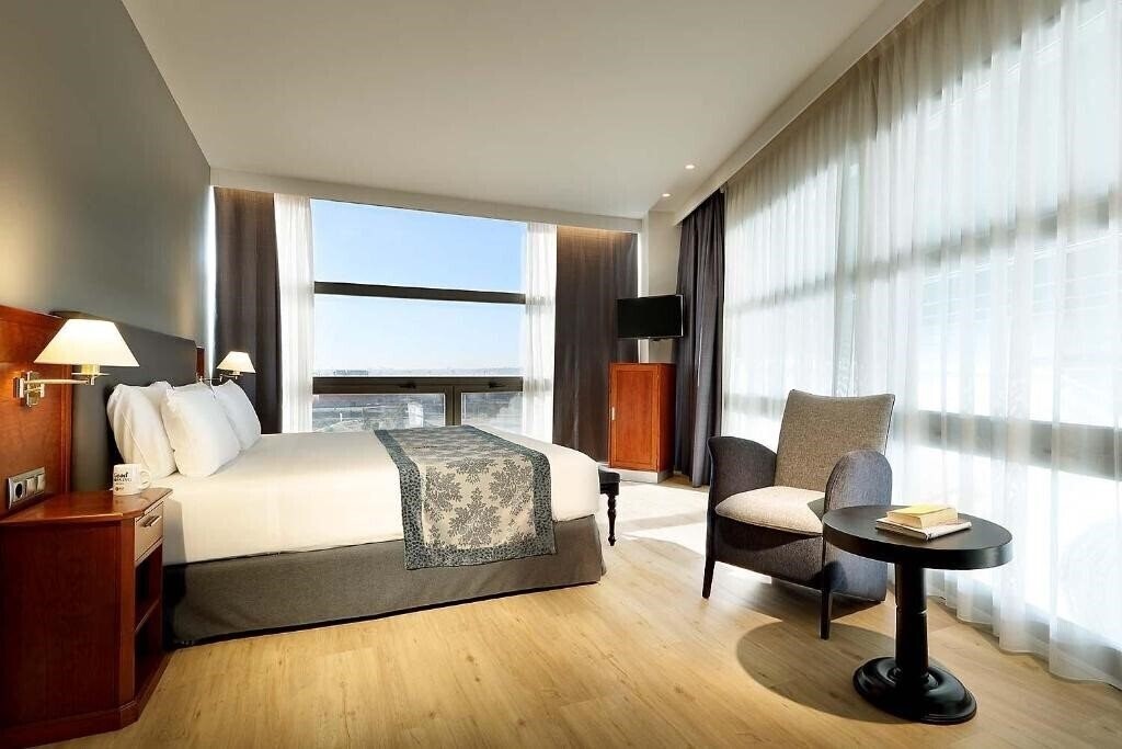 Фото Eurostars Isla Cartuja 4*