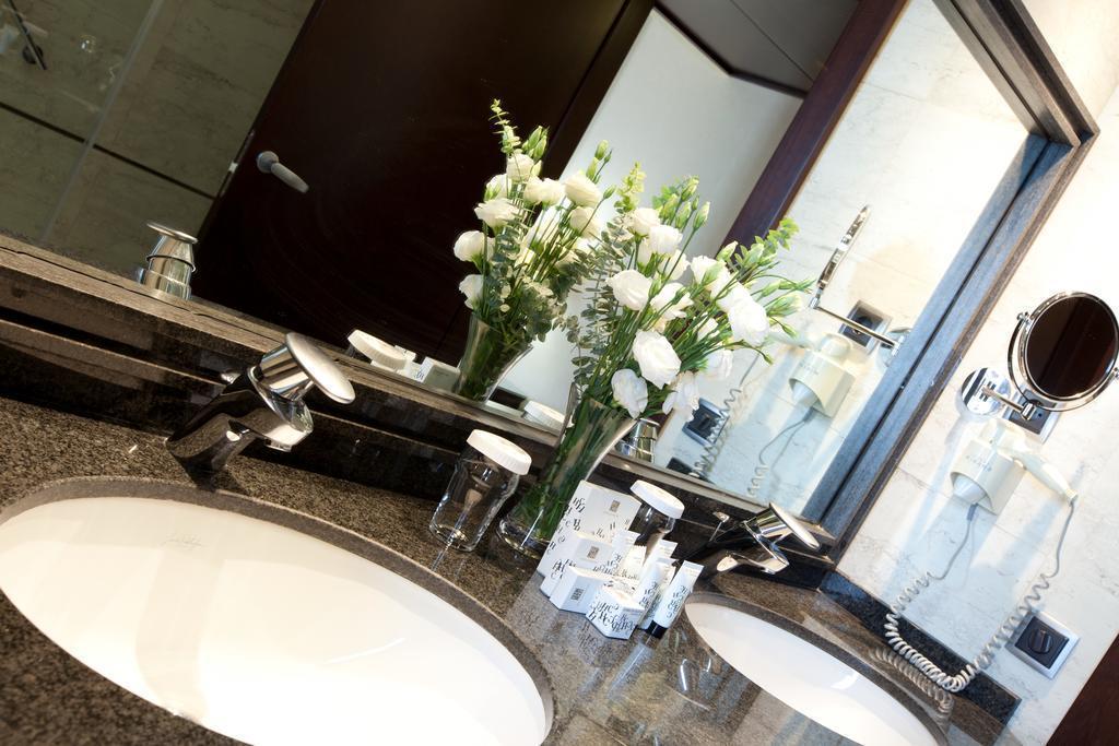 Картинка Sevilla Center 4*