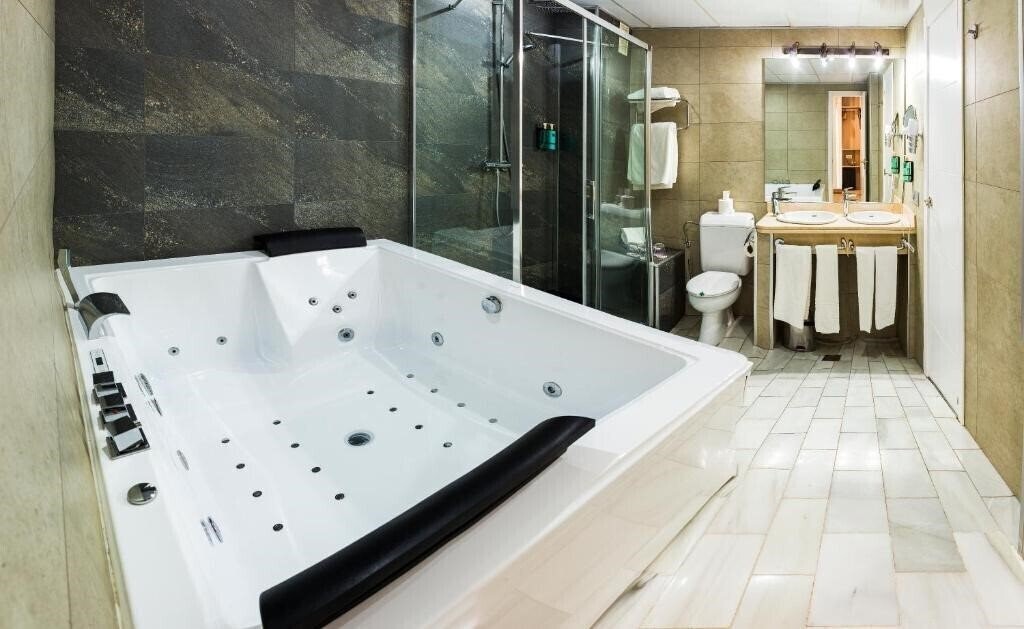 Картинка Bellavista Sevilla 4*
