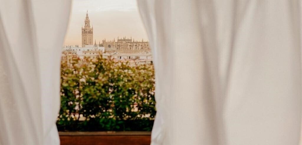Картинка Hotel Colon Gran Melia 5*