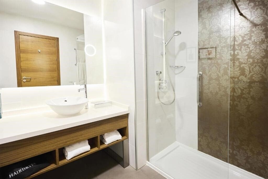 Фото Hilton Garden Inn Sevilla 4*