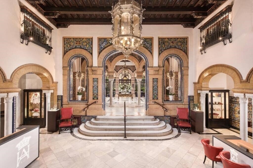 Фото Hotel Alfonso XIII, A Luxury Collection Hotel 5*
