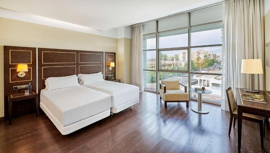 Картинка Nh Gran Hotel Casino Extremadura 5*