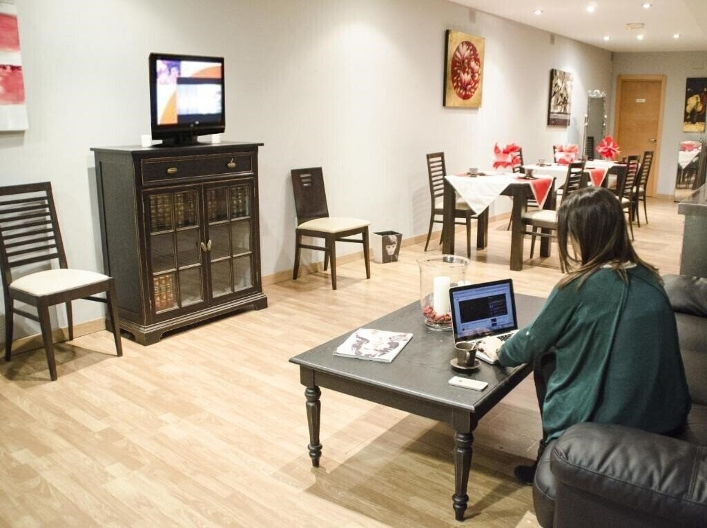 Фото Duquesa Hotel 3*