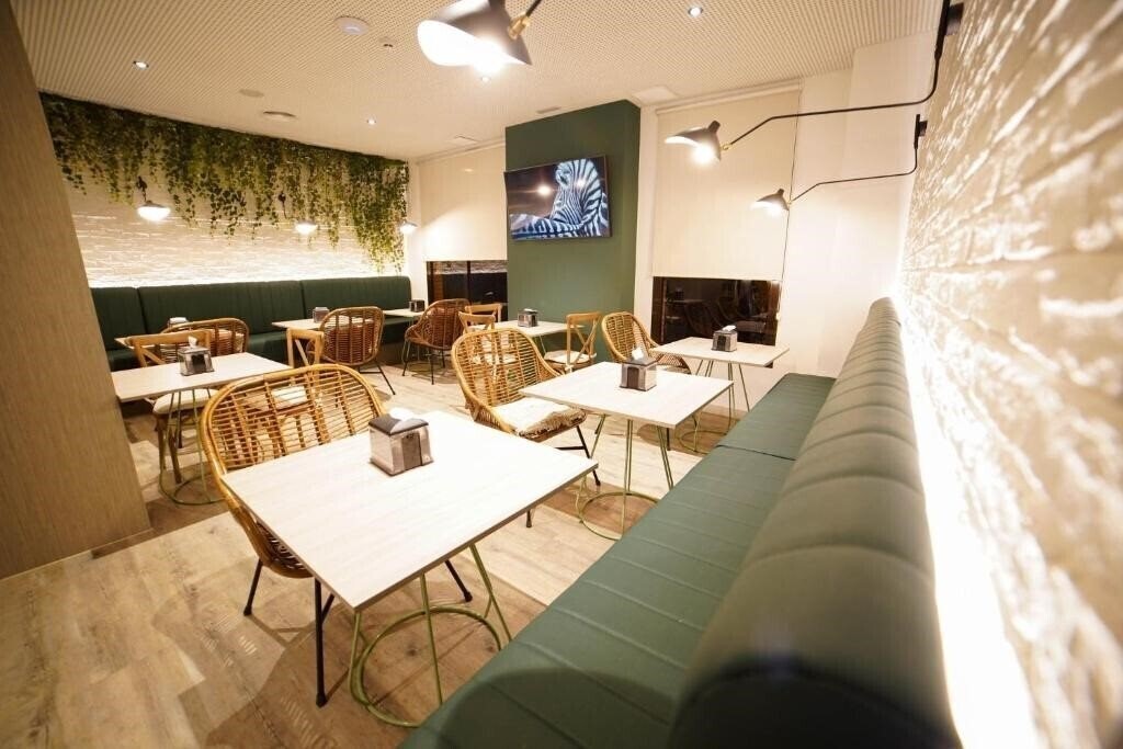 Изображение Sercotel Dona Carmela, Ascend Hotel Collection 3*