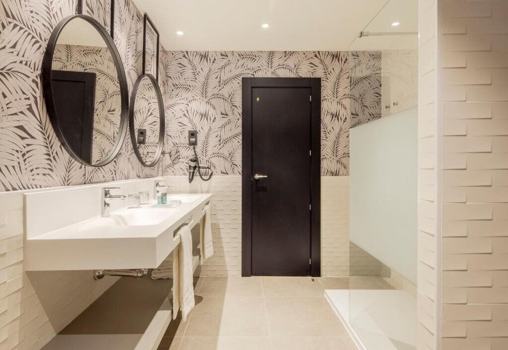 Фотография Ilunion Alcora Sevilla 4*