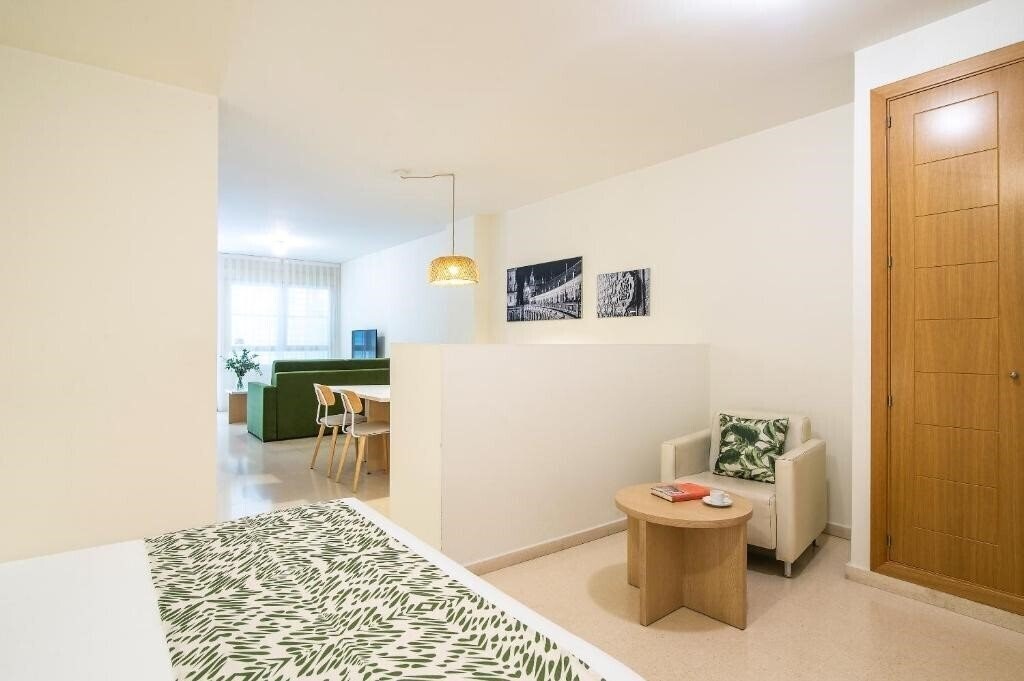 Фото Pierre & Vacances Sevilla Apartamentos 3*