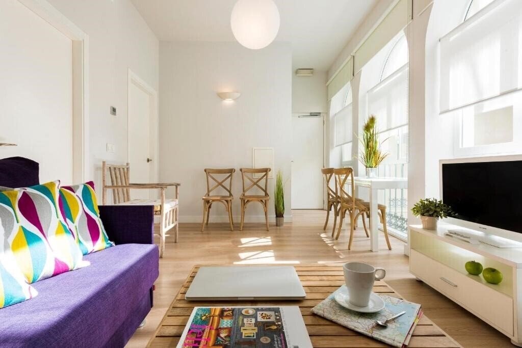 Картинка Suites Sevilla Plaza 3*