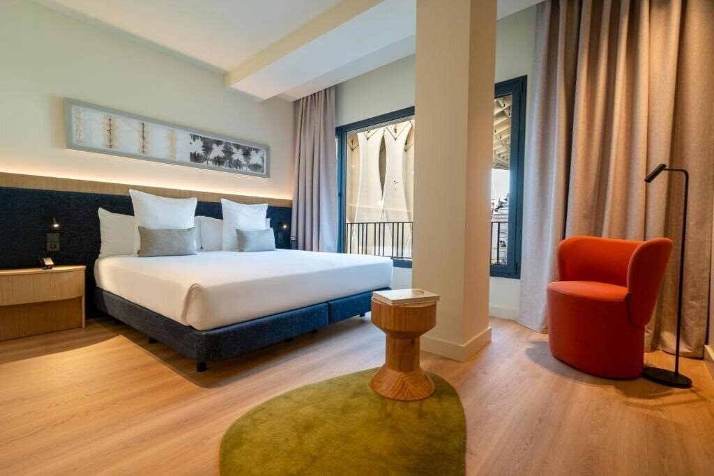 Отель Ocean Drive Sevilla 4*