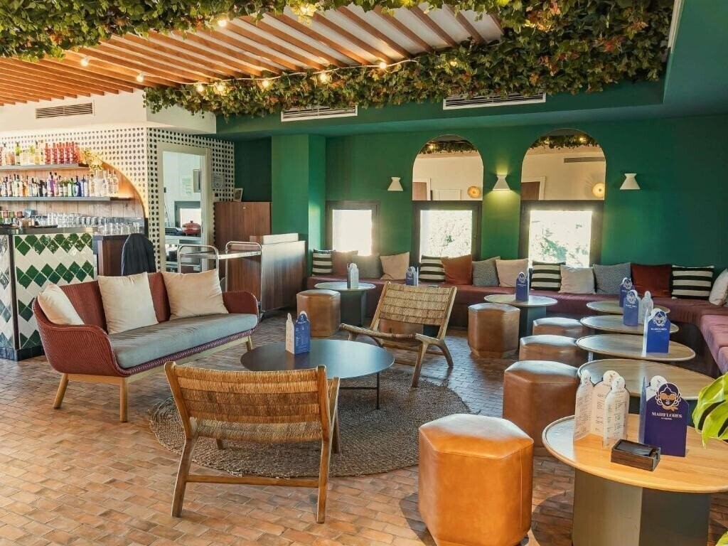 Фото Ibis Styles Sevilla City Santa Justa 3*