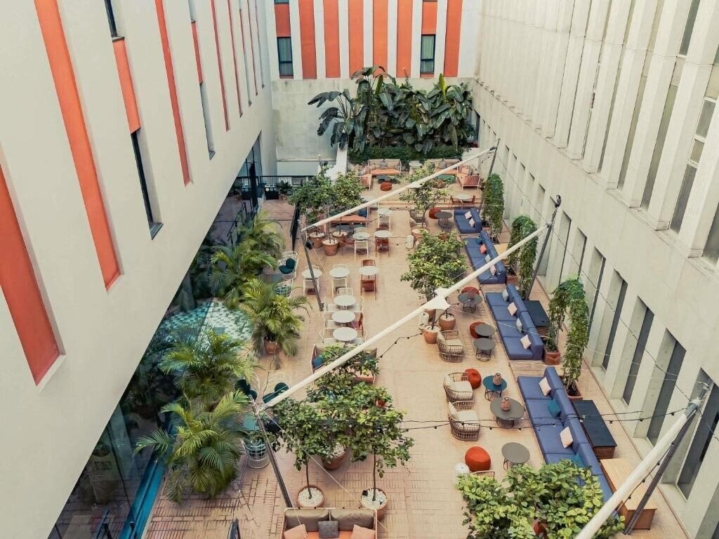 Фото Ibis Styles Sevilla City Santa Justa 3*