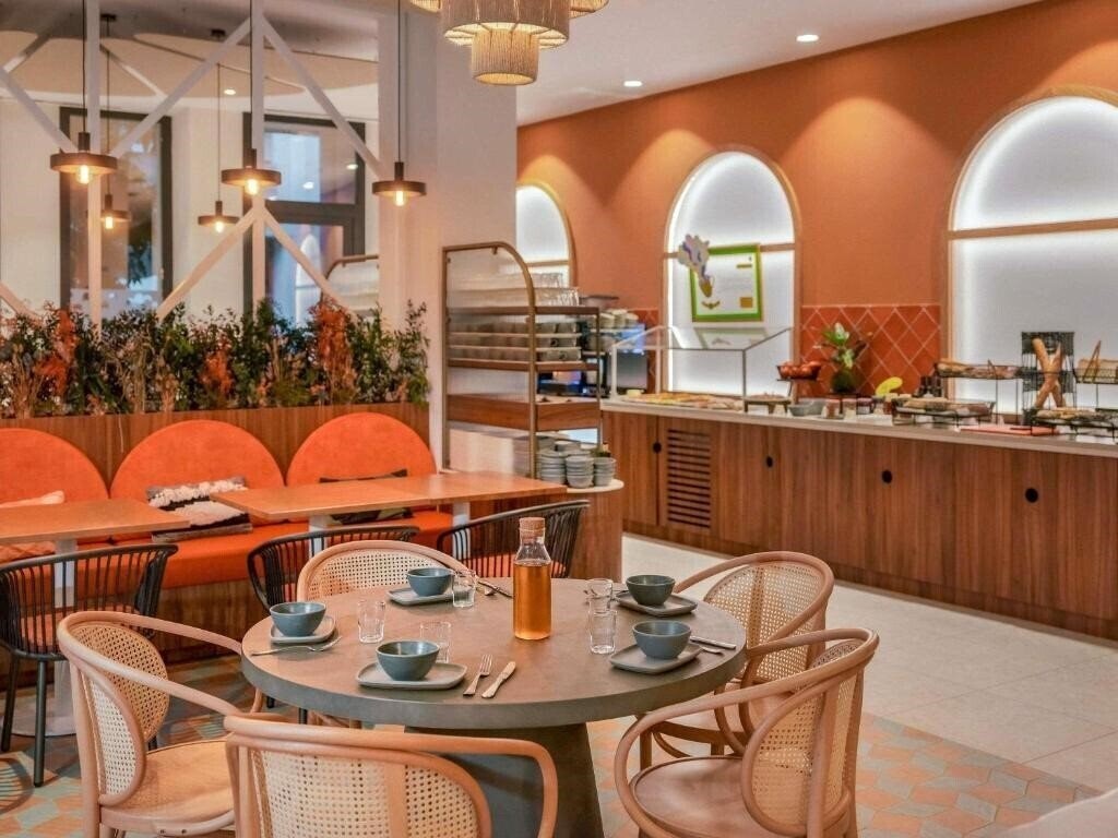 Картинка Ibis Styles Sevilla City Santa Justa 3*