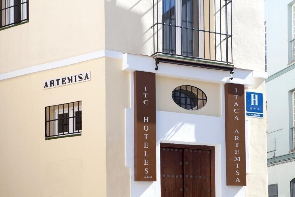 Отель ITC Artemisa by Soho Boutique 3*