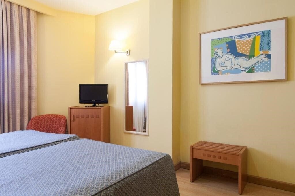 Фотографія Cervantes 4*