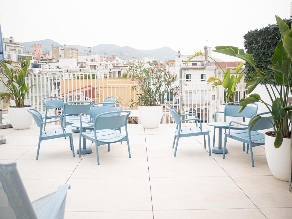 Картинка Alenti Sitges & Restaurant 4*