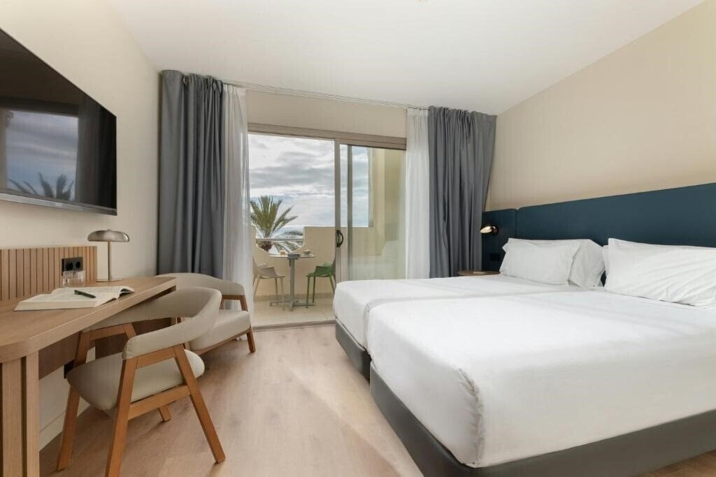 Фото Sercotel Kalma Sitges 4*