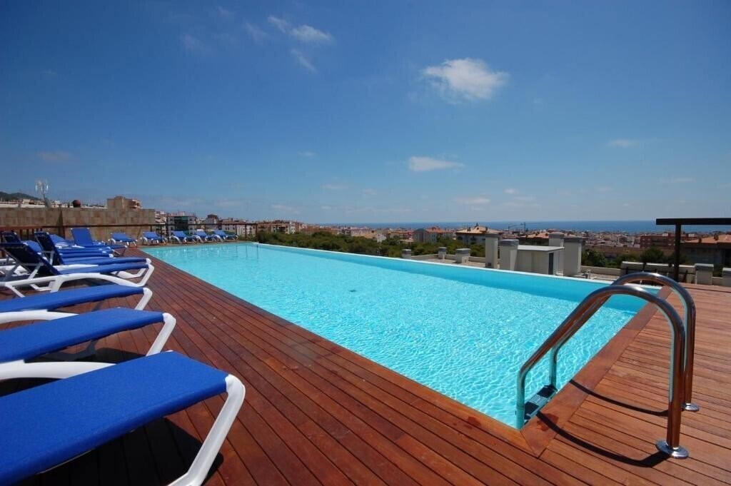 Готель Resort Sitges Apartment 3*