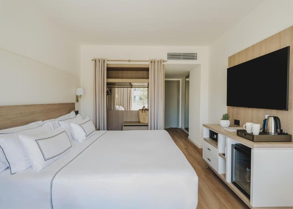 Фото Melia Sitges 4*