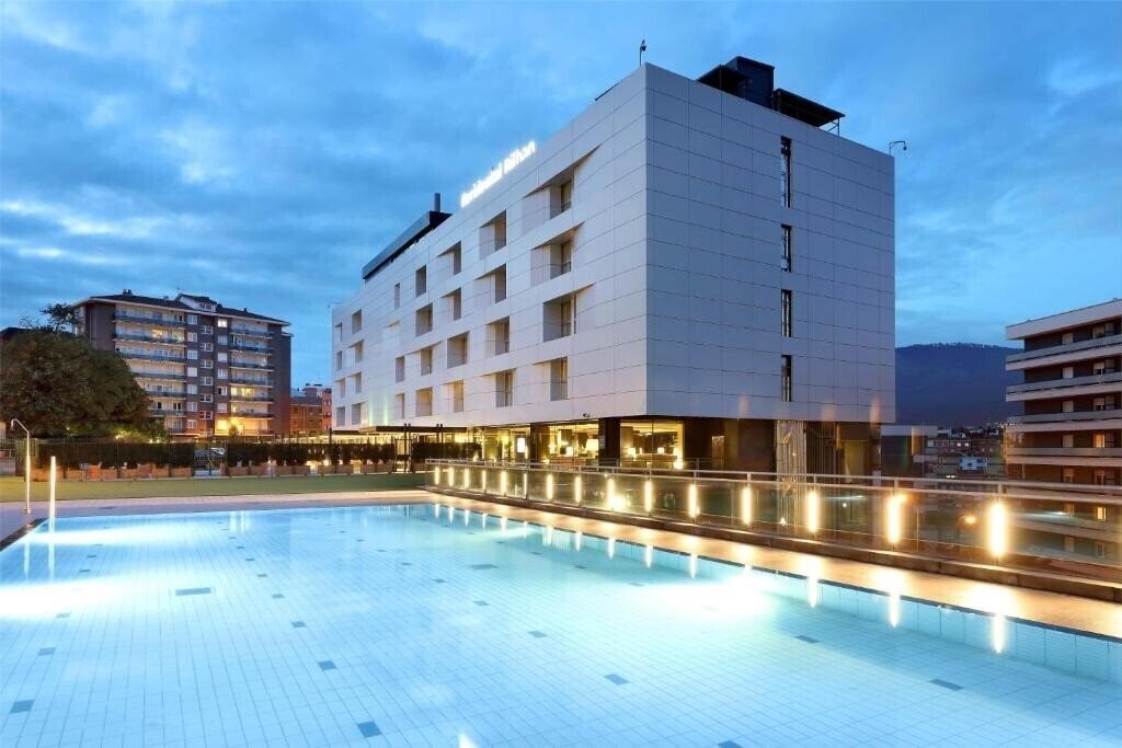 Отель Occidental Bilbao 4*