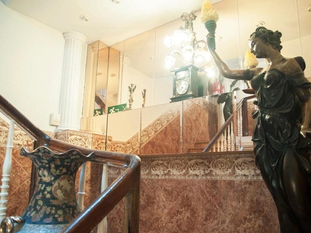 Фотография Dato 2 2*