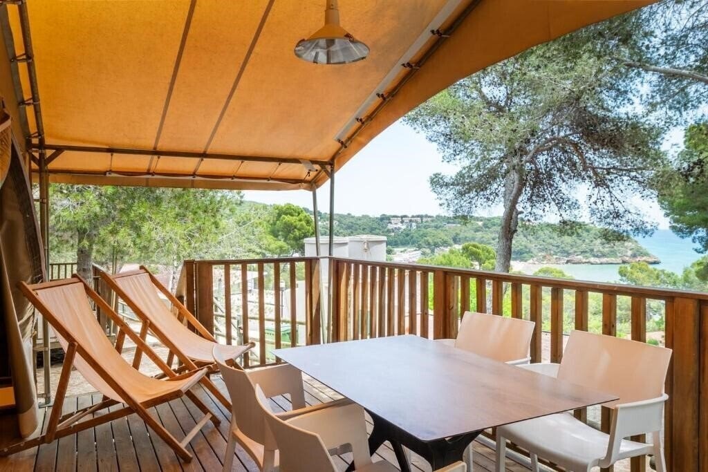Картинка Camping Torre De La Mora 3*