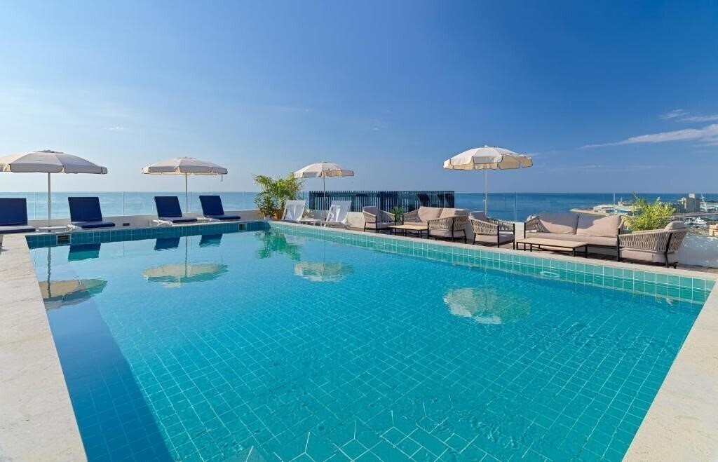 Готель Husa Imperial Tarraco 4*