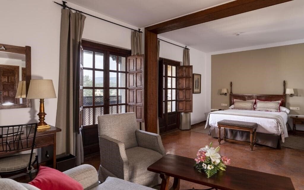 Фото Parador De Tortosa 4*